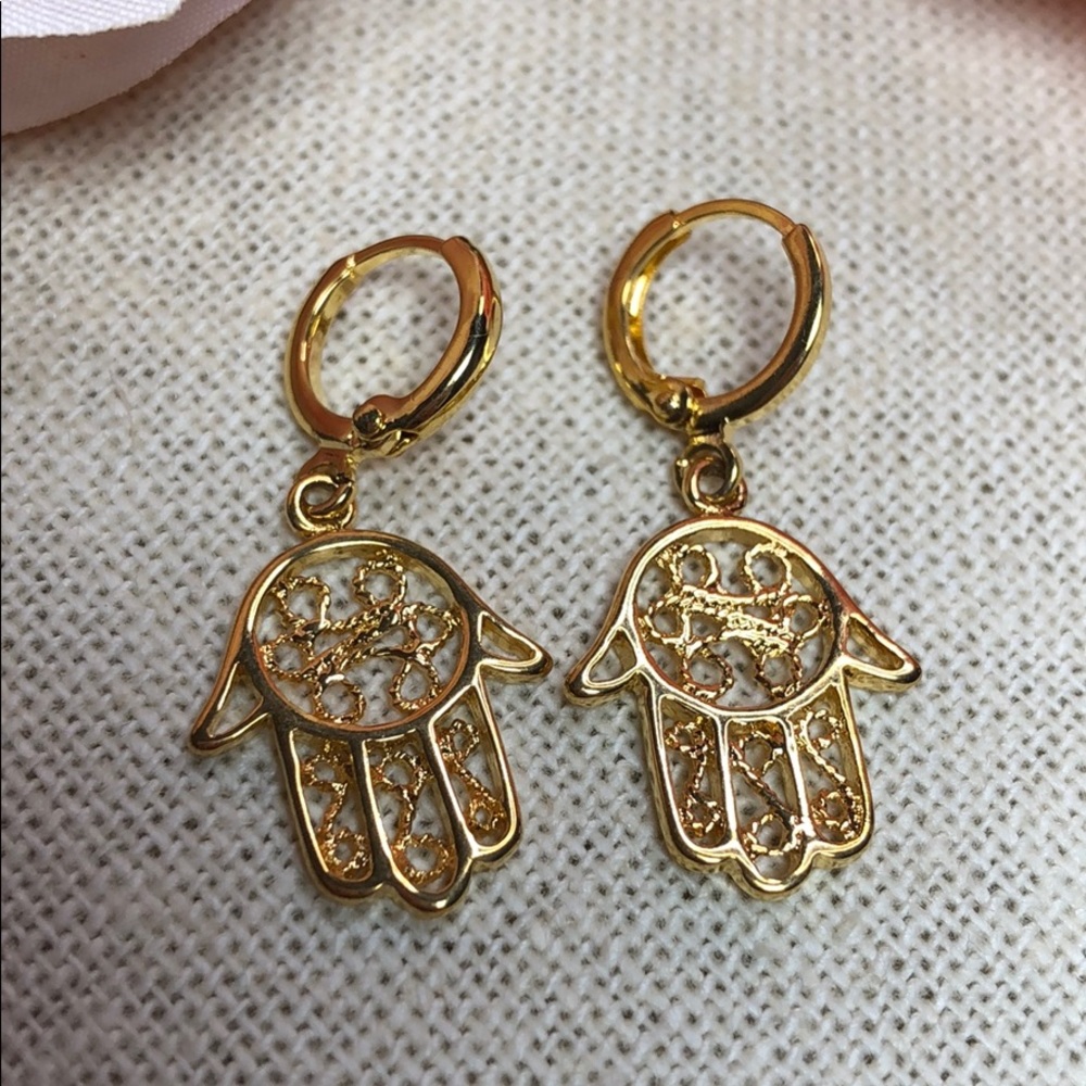 🧿Gold Boho Hamsa Hand Protection Earrings - Picture 5 of 8